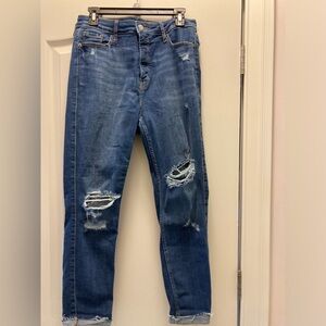 Old Navy Rockstar Super Skinny Extra High- Rise with 360° Stretch - Size 10